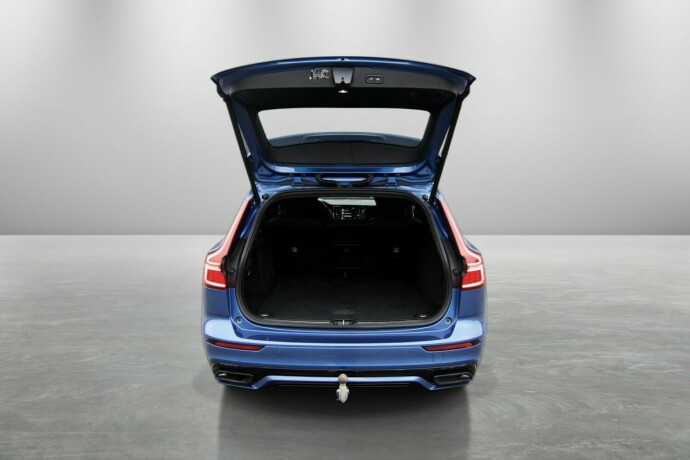 volvo-v60-plug-in-petrol-2020-big-31