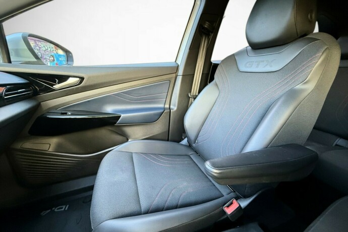 volkswagen-id4-gtx-elektrisitet-2022-big-41