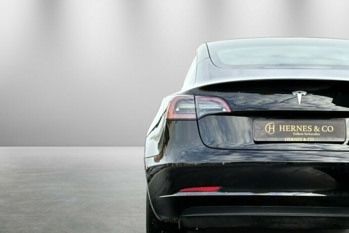 tesla-model-3-elektrisitet-2023-big-6