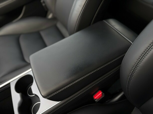 tesla-model-3-elektrisitet-2023-big-11