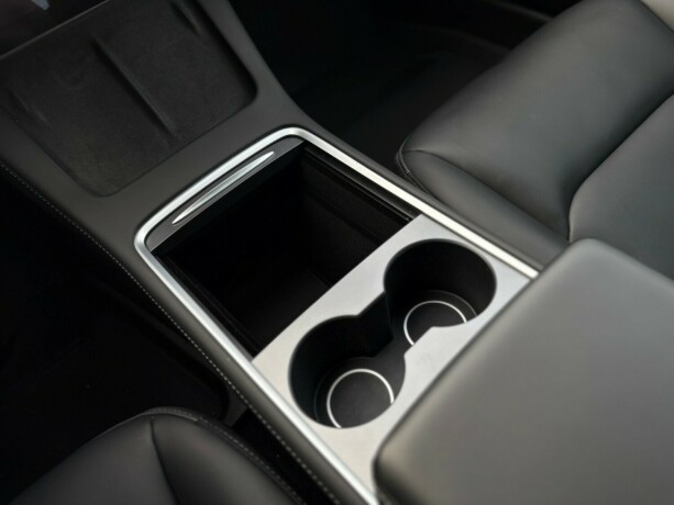 tesla-model-3-elektrisitet-2023-big-14