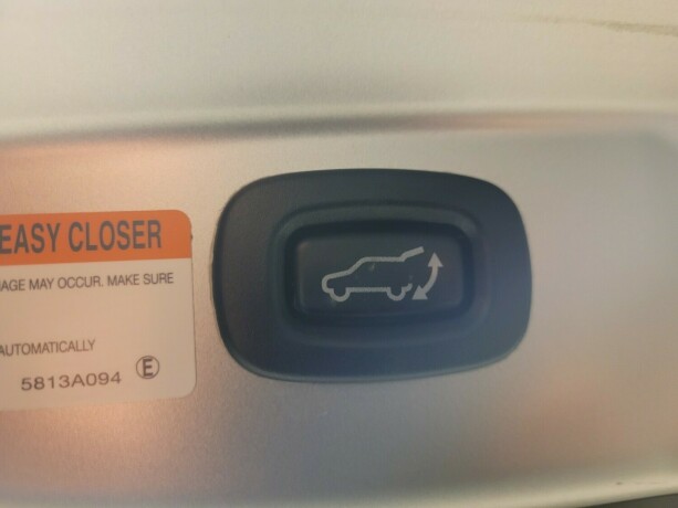 mitsubishi-outlander-plug-in-petrol-2021-big-19