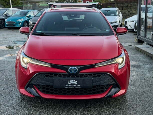 toyota-corolla-elektrisitetbensin-2020-big-1