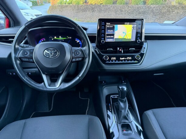 toyota-corolla-elektrisitetbensin-2020-big-9