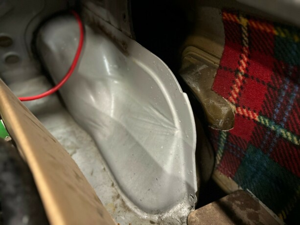 toyota-carina-bensin-1980-big-43