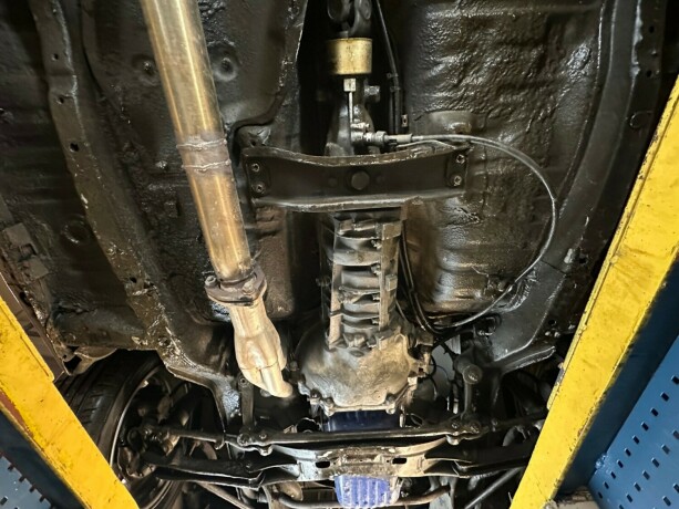 toyota-carina-bensin-1980-big-58