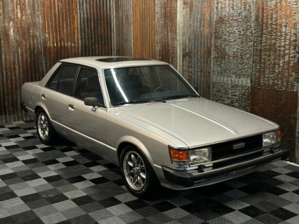 toyota-carina-bensin-1980-big-1