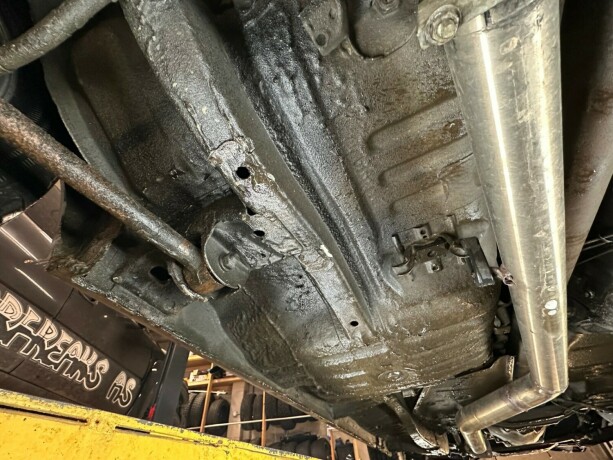 toyota-carina-bensin-1980-big-55