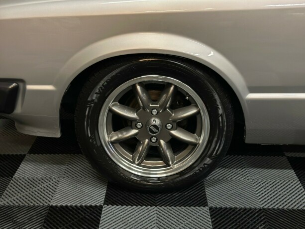 toyota-carina-bensin-1980-big-14