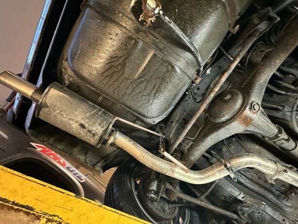 toyota-carina-bensin-1980-big-53