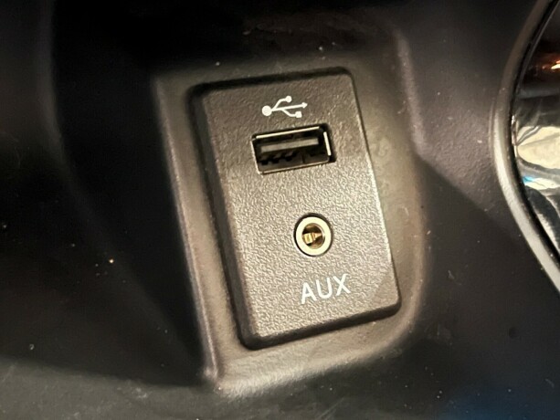 nissan-navara-diesel-2018-big-41