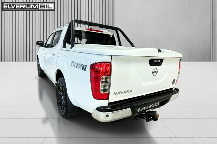 nissan-navara-diesel-2018-big-6