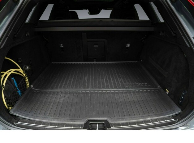 volvo-xc-60-elektrisitetbensin-2019-big-30