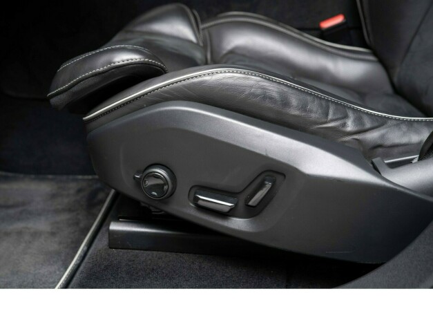 volvo-xc-60-elektrisitetbensin-2019-big-24