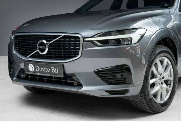 volvo-xc-60-elektrisitetbensin-2019-big-1