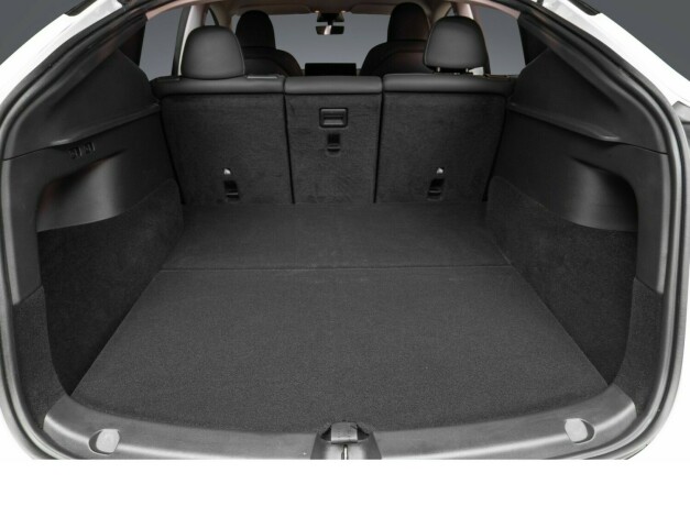 tesla-model-y-elektrisitet-2023-big-28