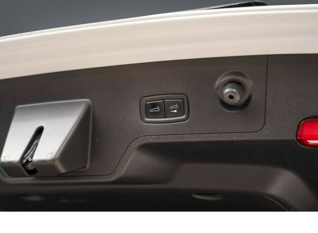 porsche-panamera-elektrisitetbensin-2019-big-39