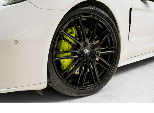 porsche-panamera-elektrisitetbensin-2019-big-3