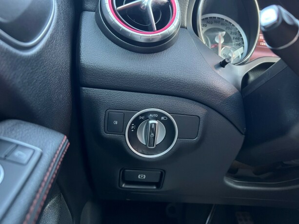 mercedes-benz-cla-bensin-2015-big-20