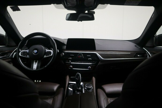 bmw-5-serie-bensin-2018-big-19