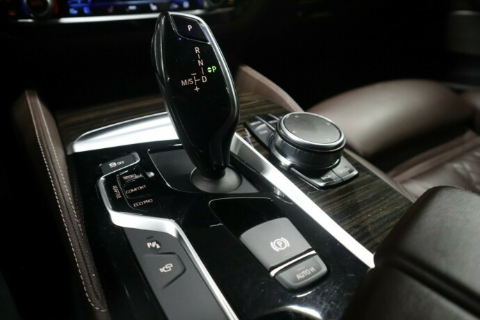 bmw-5-serie-bensin-2018-big-31