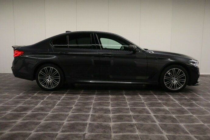 bmw-5-serie-bensin-2018-big-4