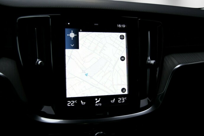 volvo-v60-plug-in-petrol-2020-big-23