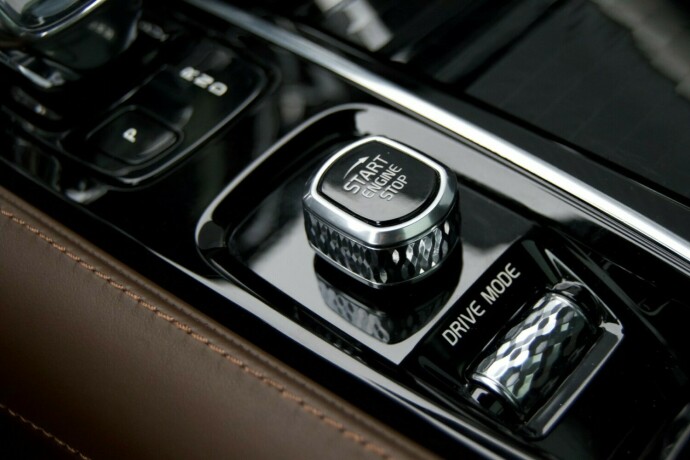 volvo-v60-plug-in-petrol-2020-big-17