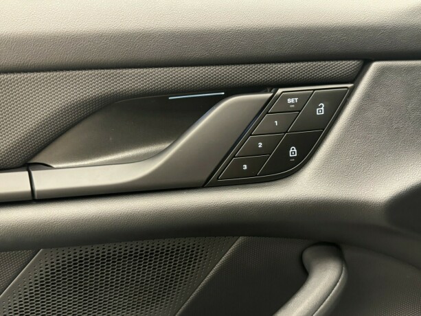 porsche-taycan-elektrisitet-2023-big-18