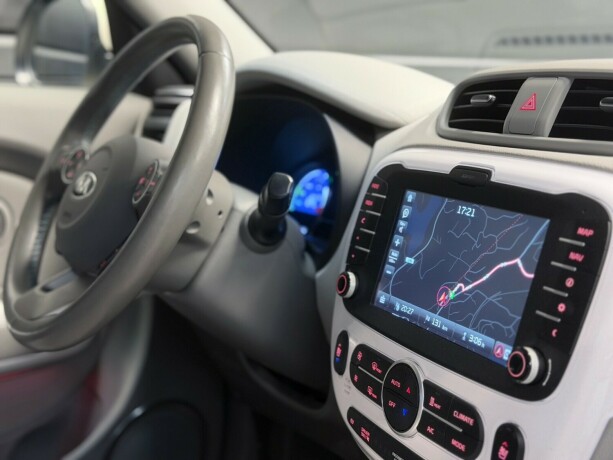 kia-soul-elektrisitet-2018-big-13