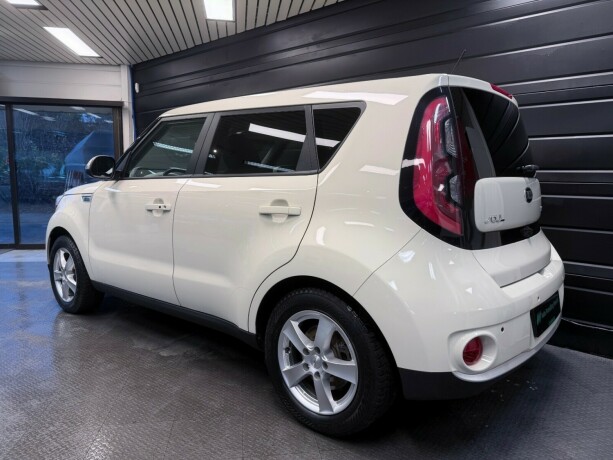 kia-soul-elektrisitet-2018-big-5