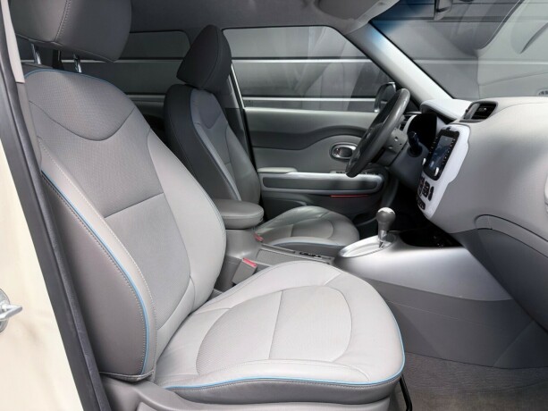 kia-soul-elektrisitet-2018-big-15