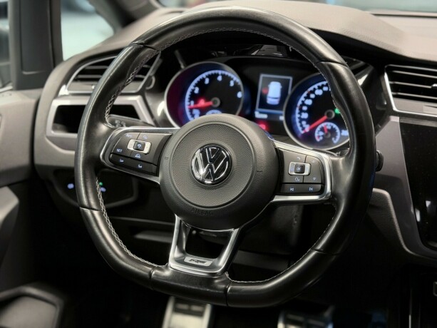 volkswagen-touran-bensin-2017-big-19