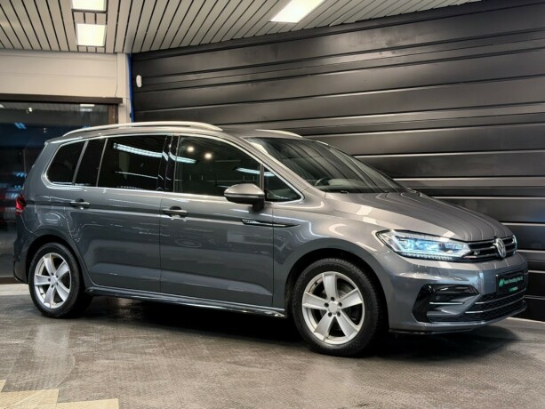 volkswagen-touran-bensin-2017-big-9