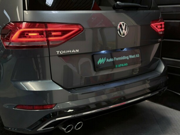 volkswagen-touran-bensin-2017-big-6