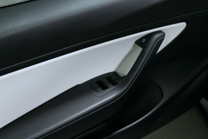 tesla-model-3-elektrisitet-2021-big-17