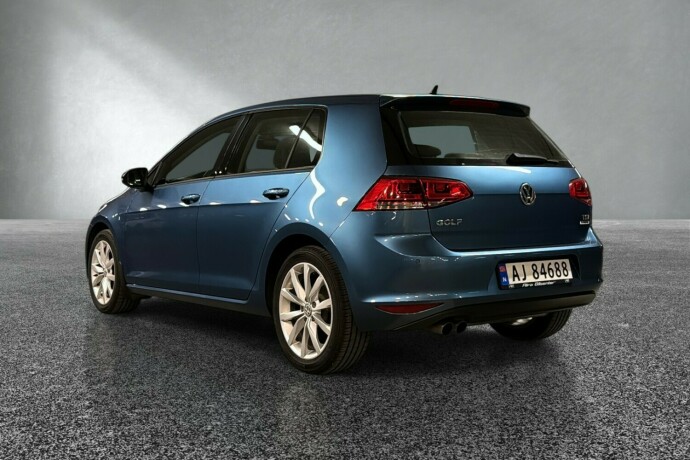 volkswagen-golf-bensin-2016-big-2