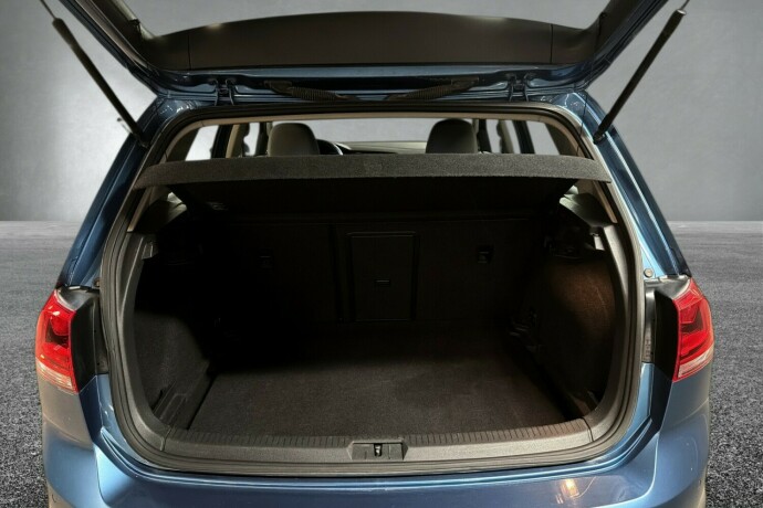 volkswagen-golf-bensin-2016-big-18