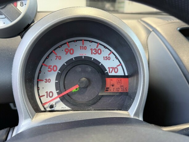 peugeot-107-bensin-2010-big-11