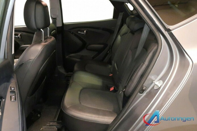 hyundai-ix35-diesel-2013-big-8