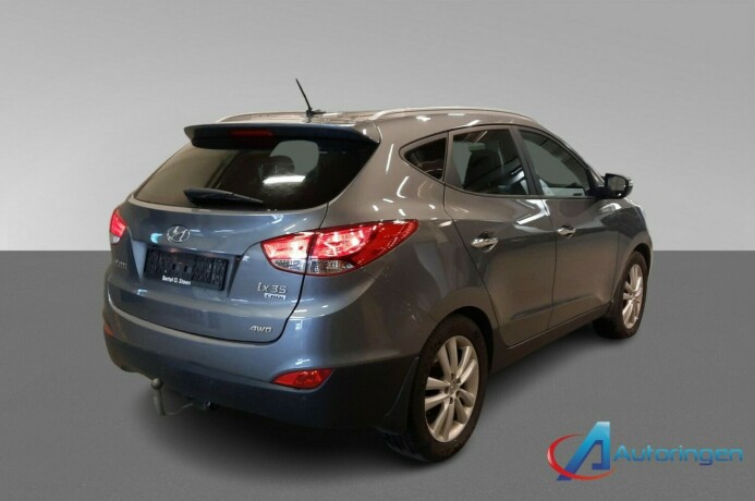 hyundai-ix35-diesel-2013-big-4