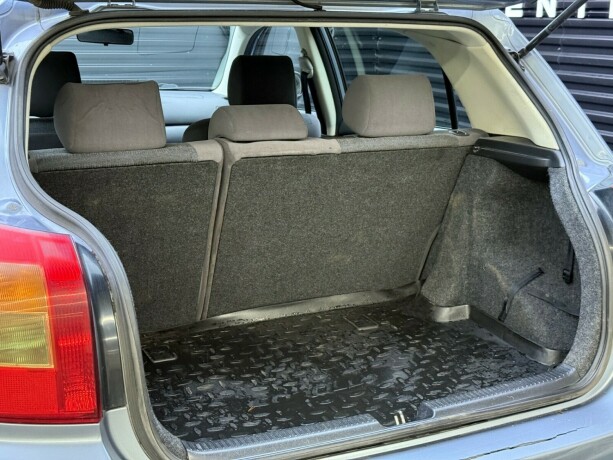 toyota-corolla-bensin-2004-big-23