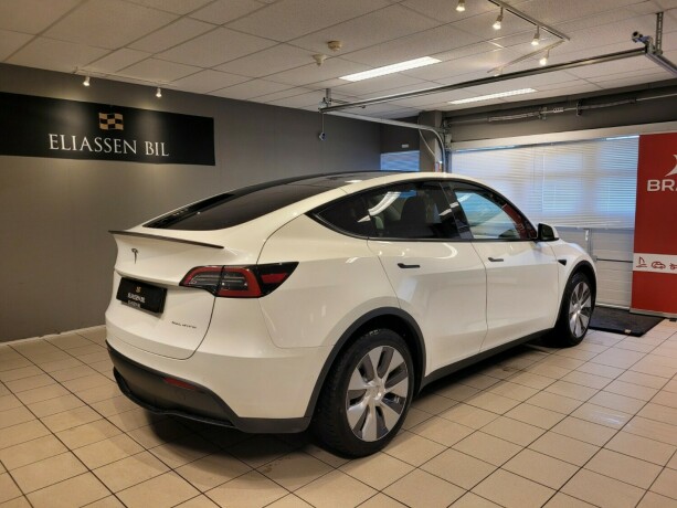 tesla-model-y-elektrisitet-2022-big-4