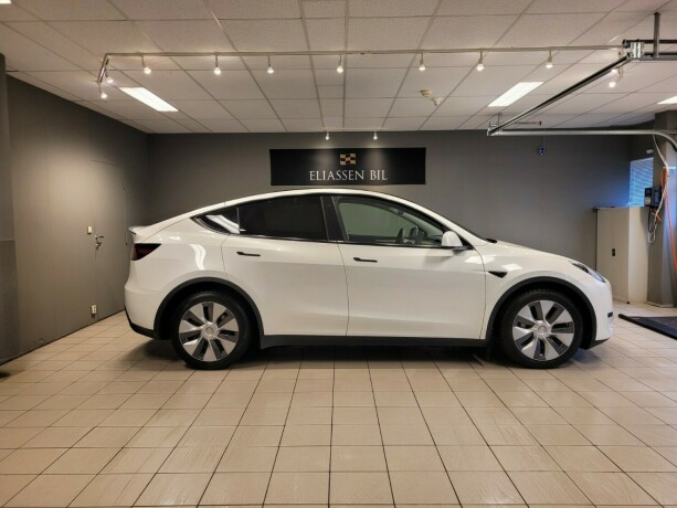 tesla-model-y-elektrisitet-2022-big-3