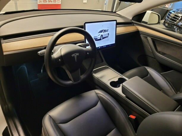 tesla-model-y-elektrisitet-2022-big-21