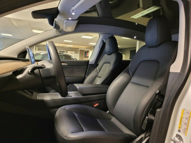 tesla-model-y-elektrisitet-2022-big-20