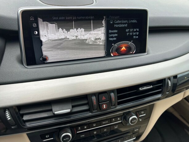 bmw-x5-elektrisitetbensin-2017-big-20