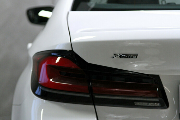 bmw-5-serie-elektrisitetbensin-2021-big-30