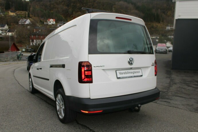volkswagen-caddy-maxi-diesel-2017-big-3