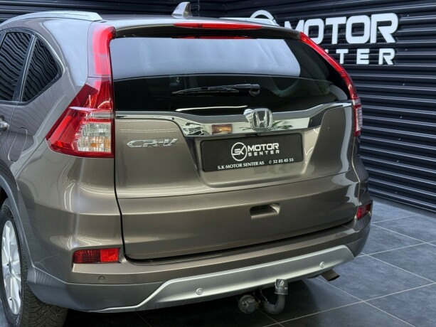 honda-cr-v-bensin-2016-big-6